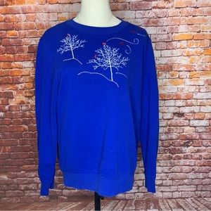 Basic Editions Blue Embroidered Oversized Cardinal Christmas Crewneck Sw…